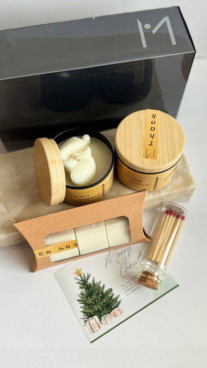 Santa’s Warmth Gift Box: A Holiday Treasure