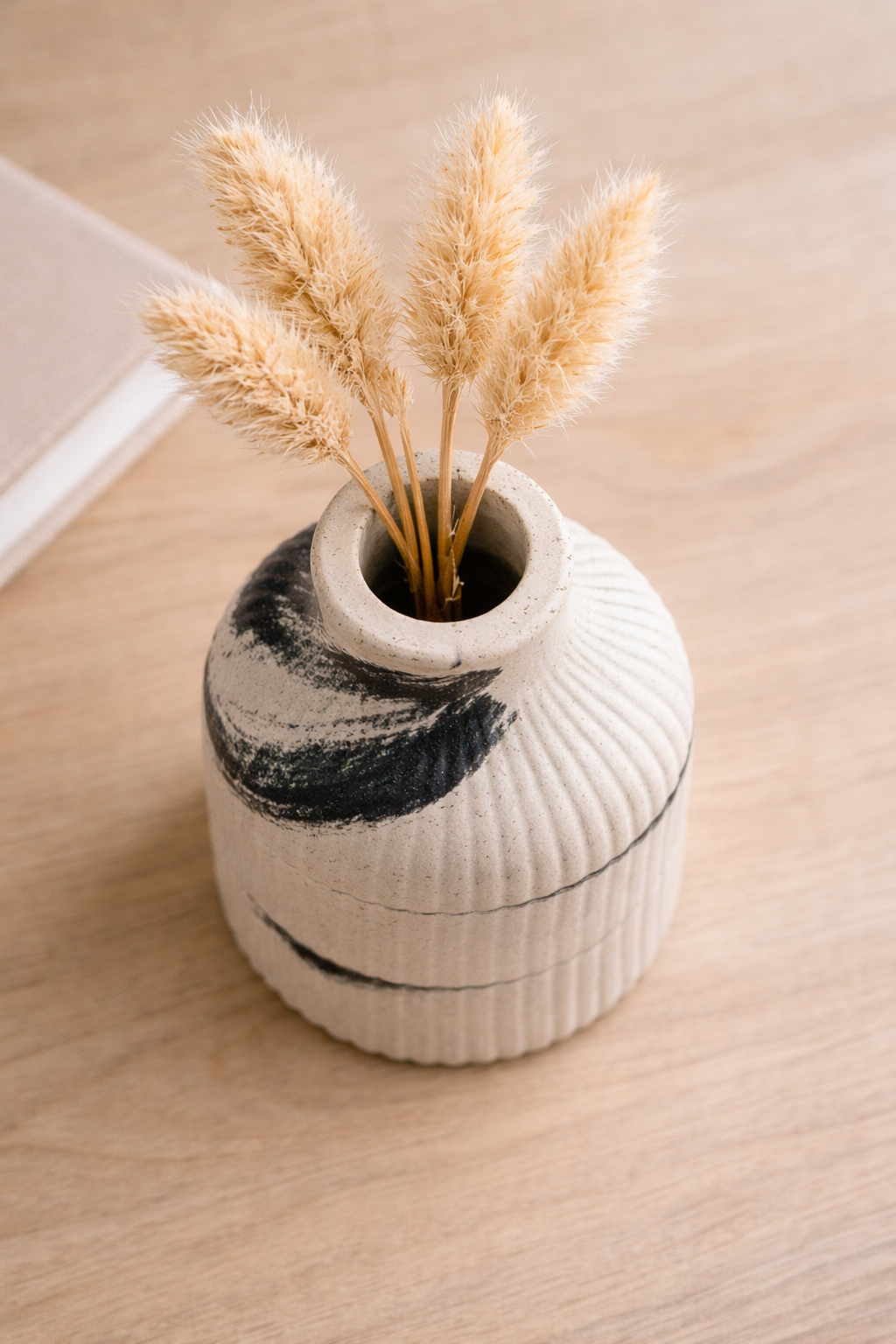 Concrete Bud Vase – Modern Minimalist Small Vase for Home Decor | Handmade Vase
