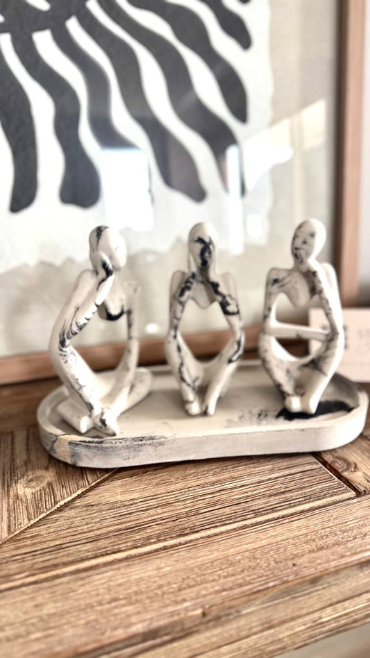 Juego de figuras escultóricas de mármol y hormigón con bandeja - Decoración única para el hogar